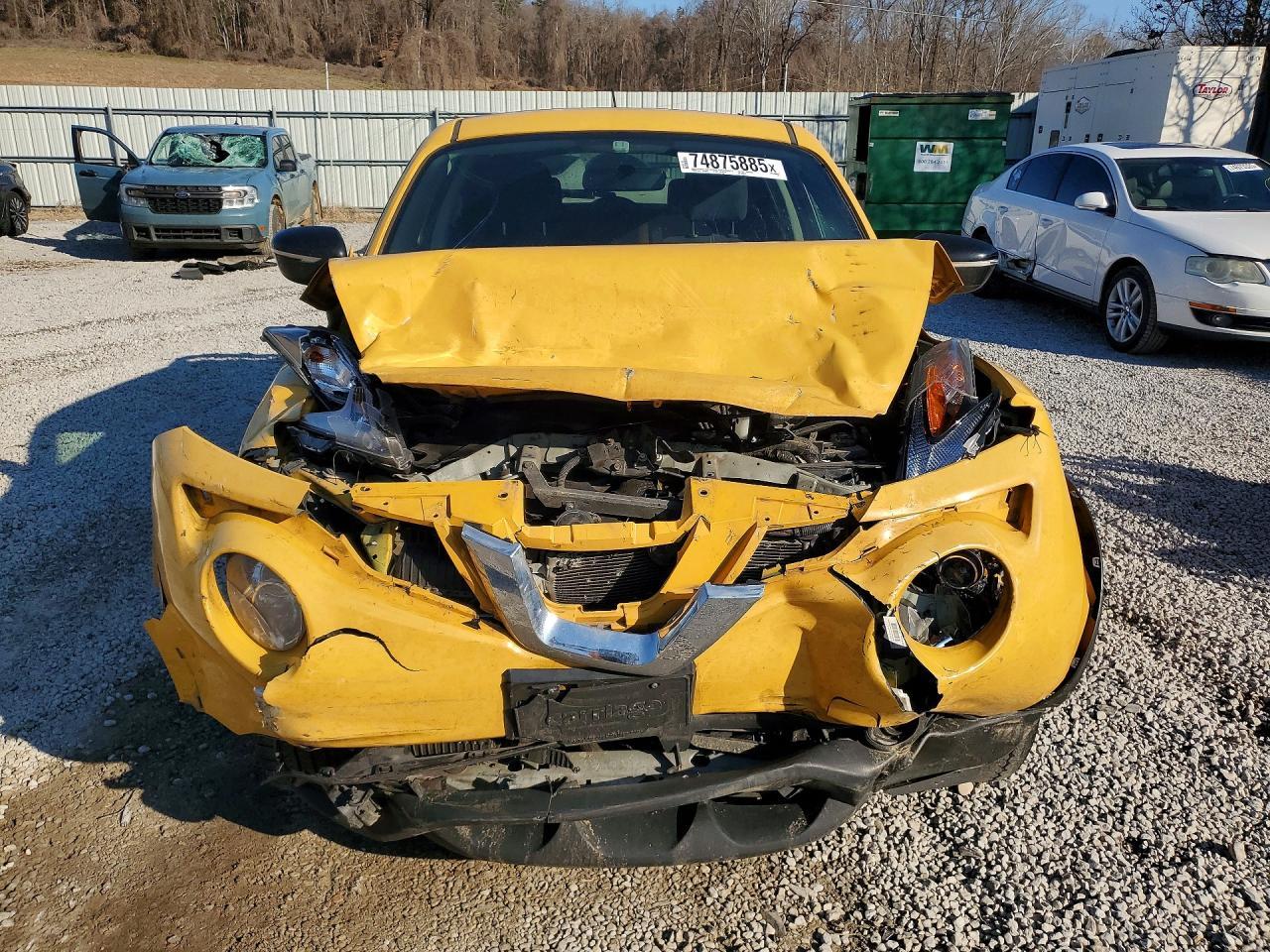 2016 NISSAN Juke