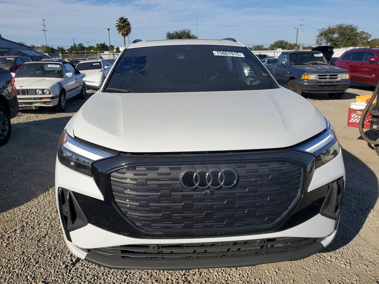 2024 AUDI Q4 e-tron