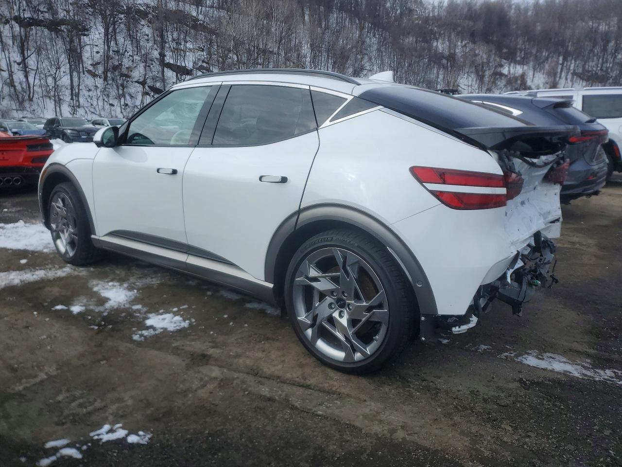 2024 GENESIS GV60