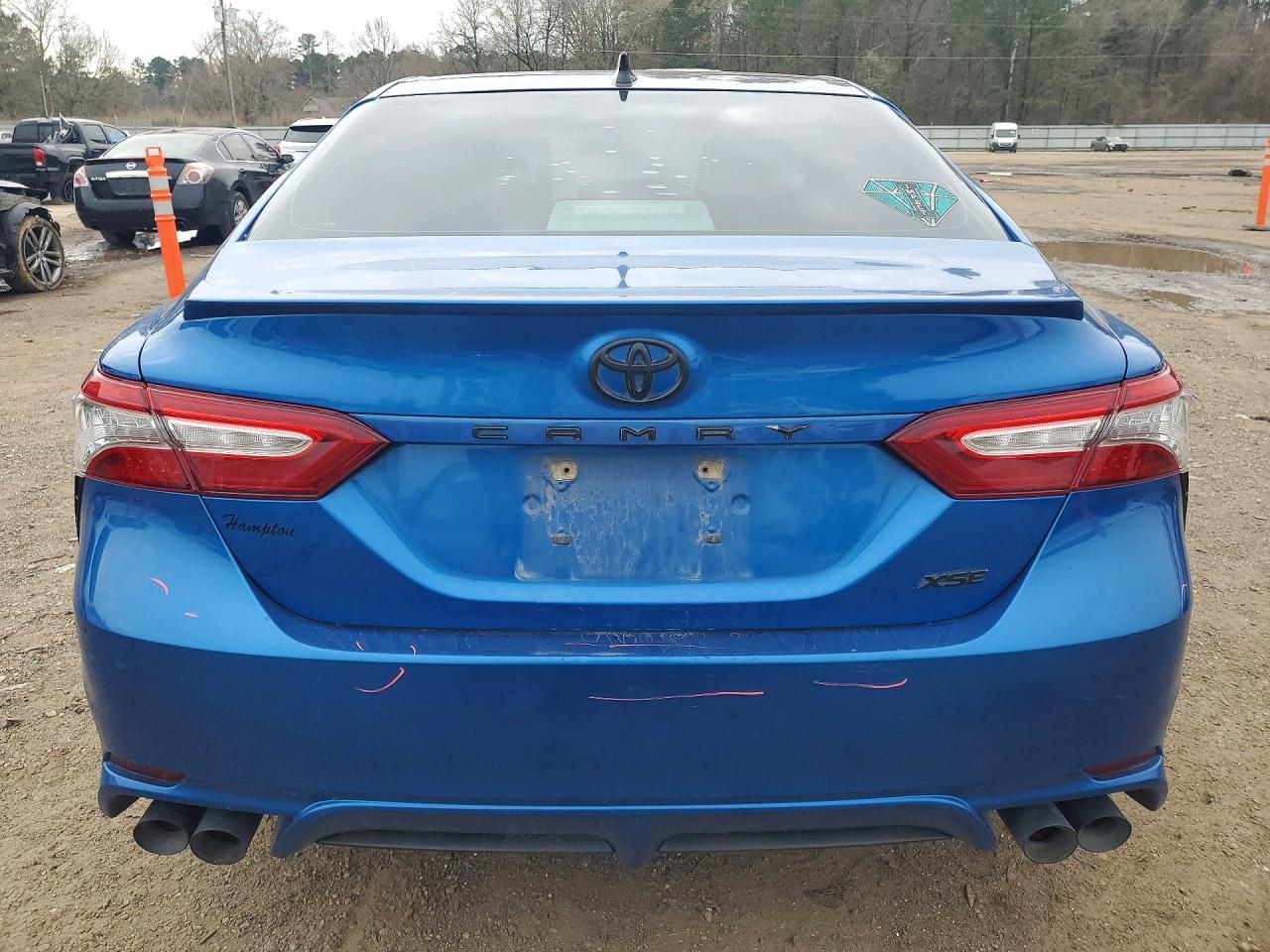 2019 TOYOTA CAMRY