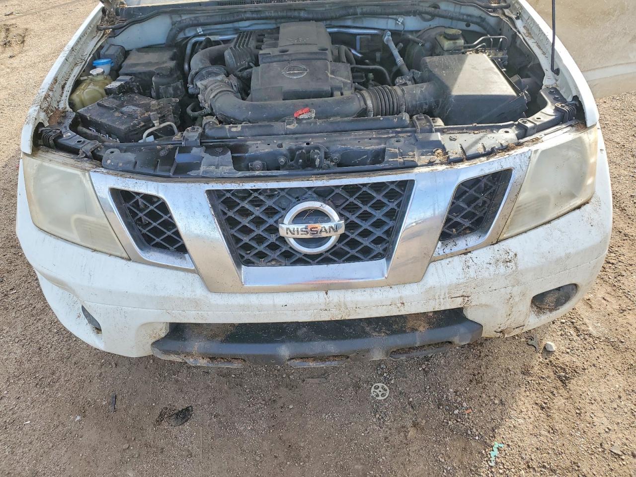 2016 NISSAN Frontier