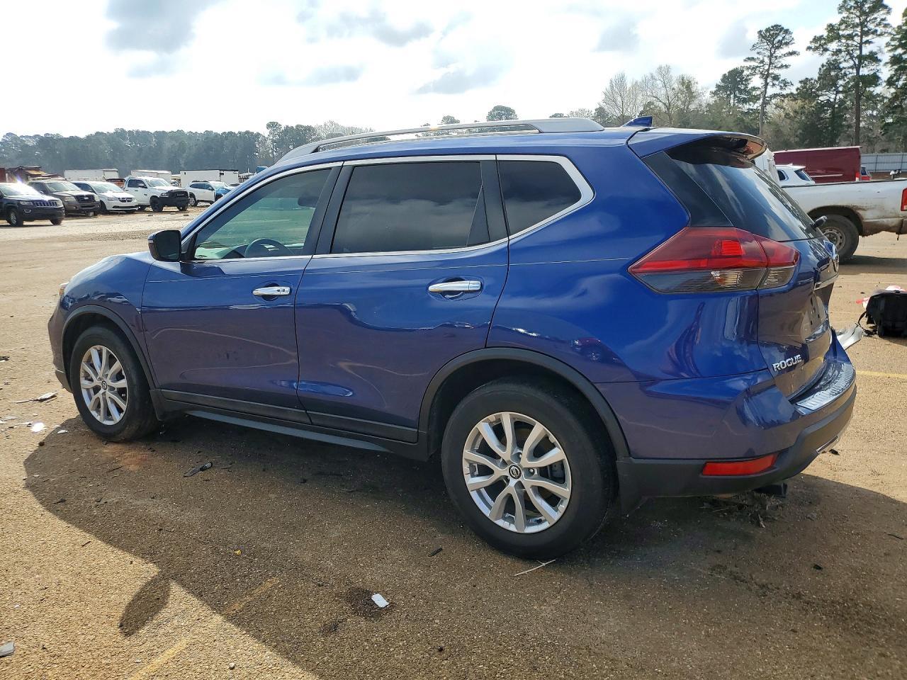 2018 NISSAN ROGUE