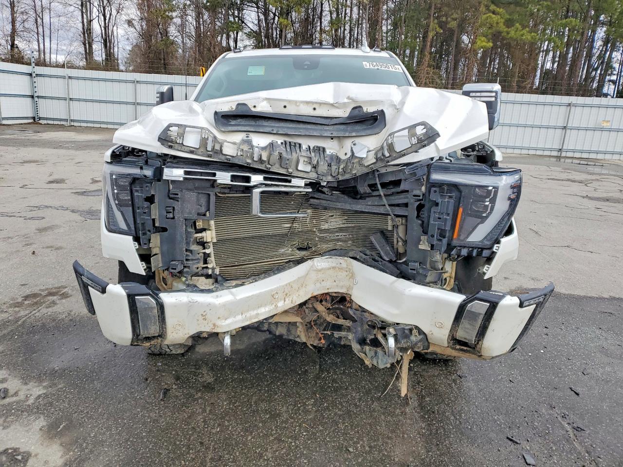 2024 GMC Sierra
