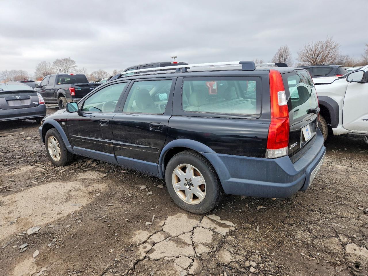 2006 VOLVO XC70