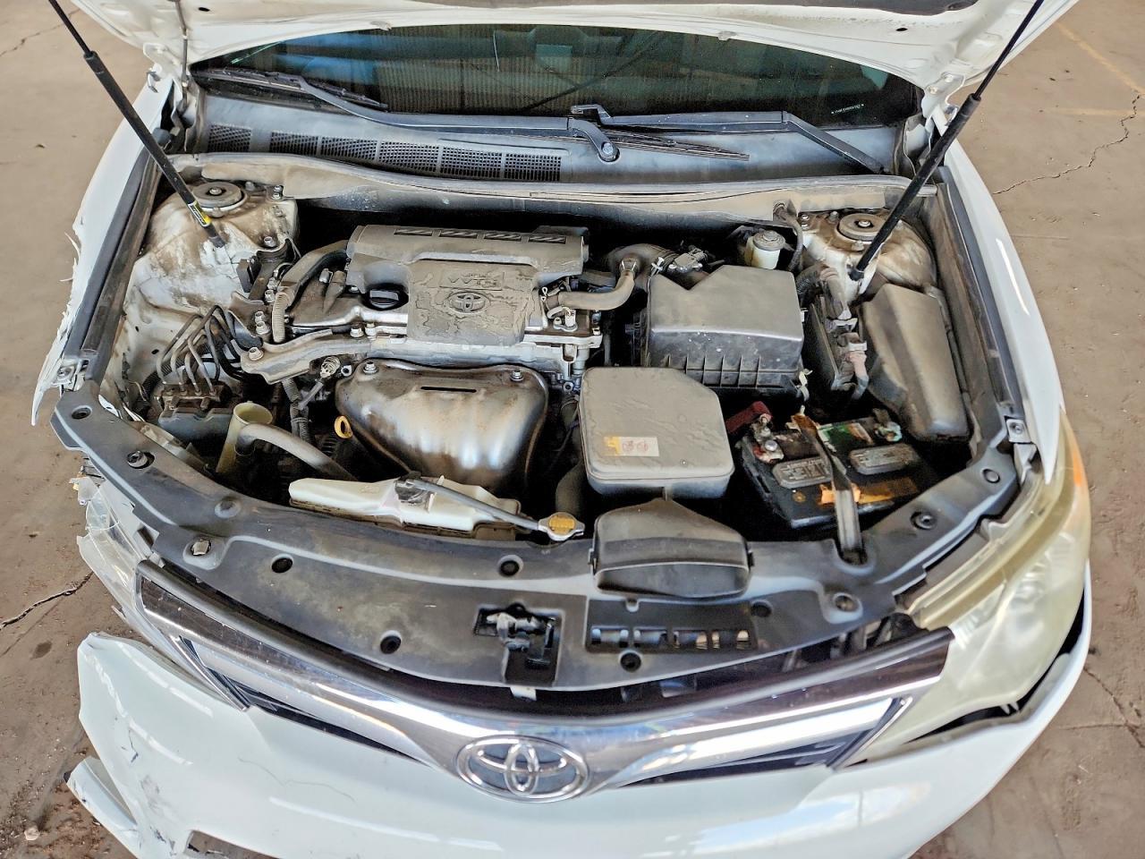 2014 TOYOTA CAMRY