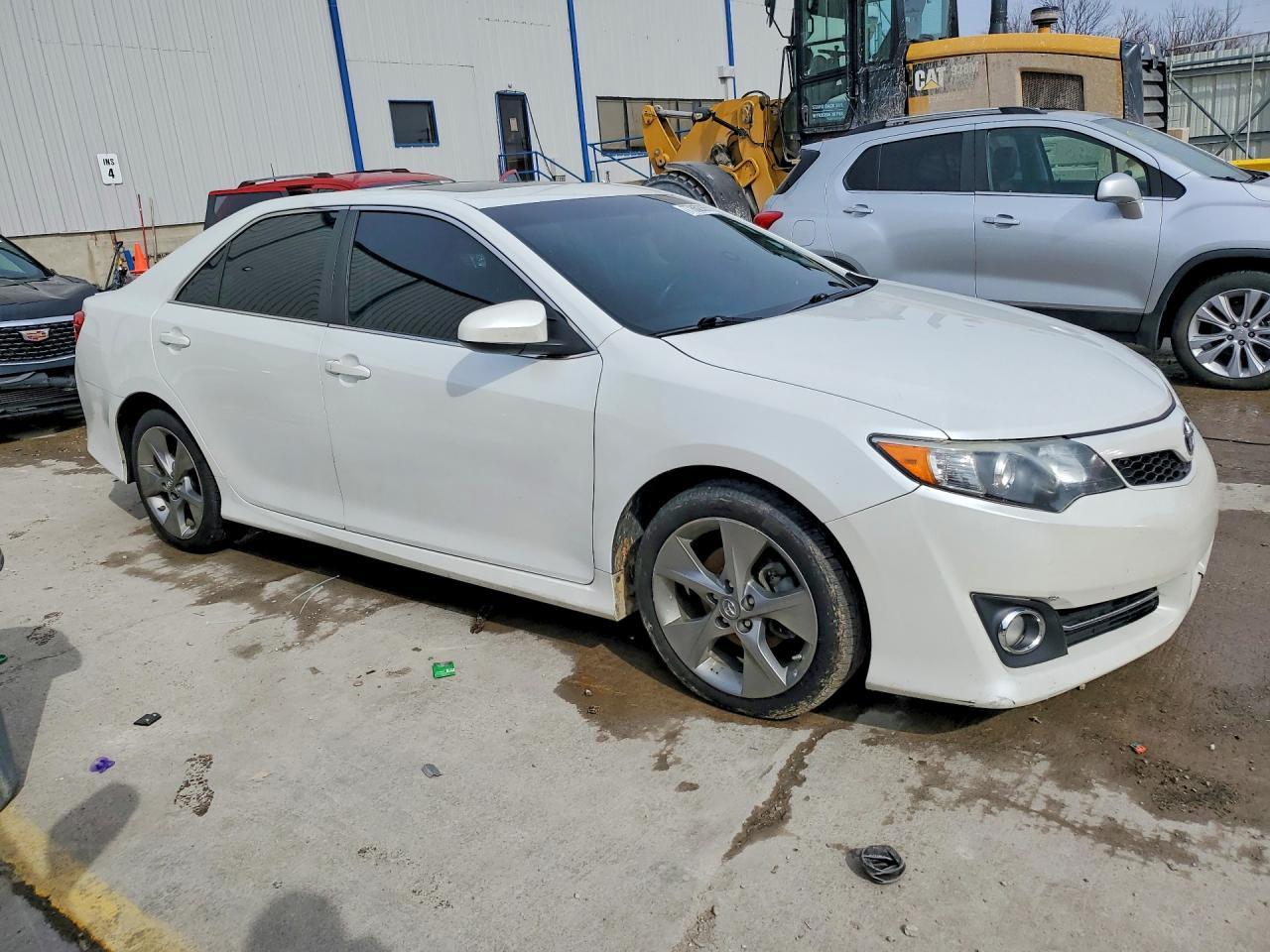 2012 TOYOTA CAMRY