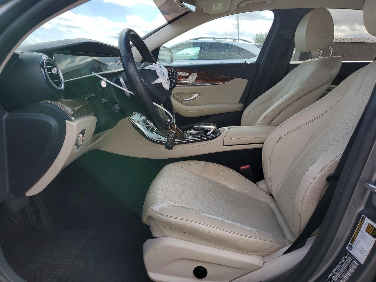 2017 MERCEDES-BENZ E-Class