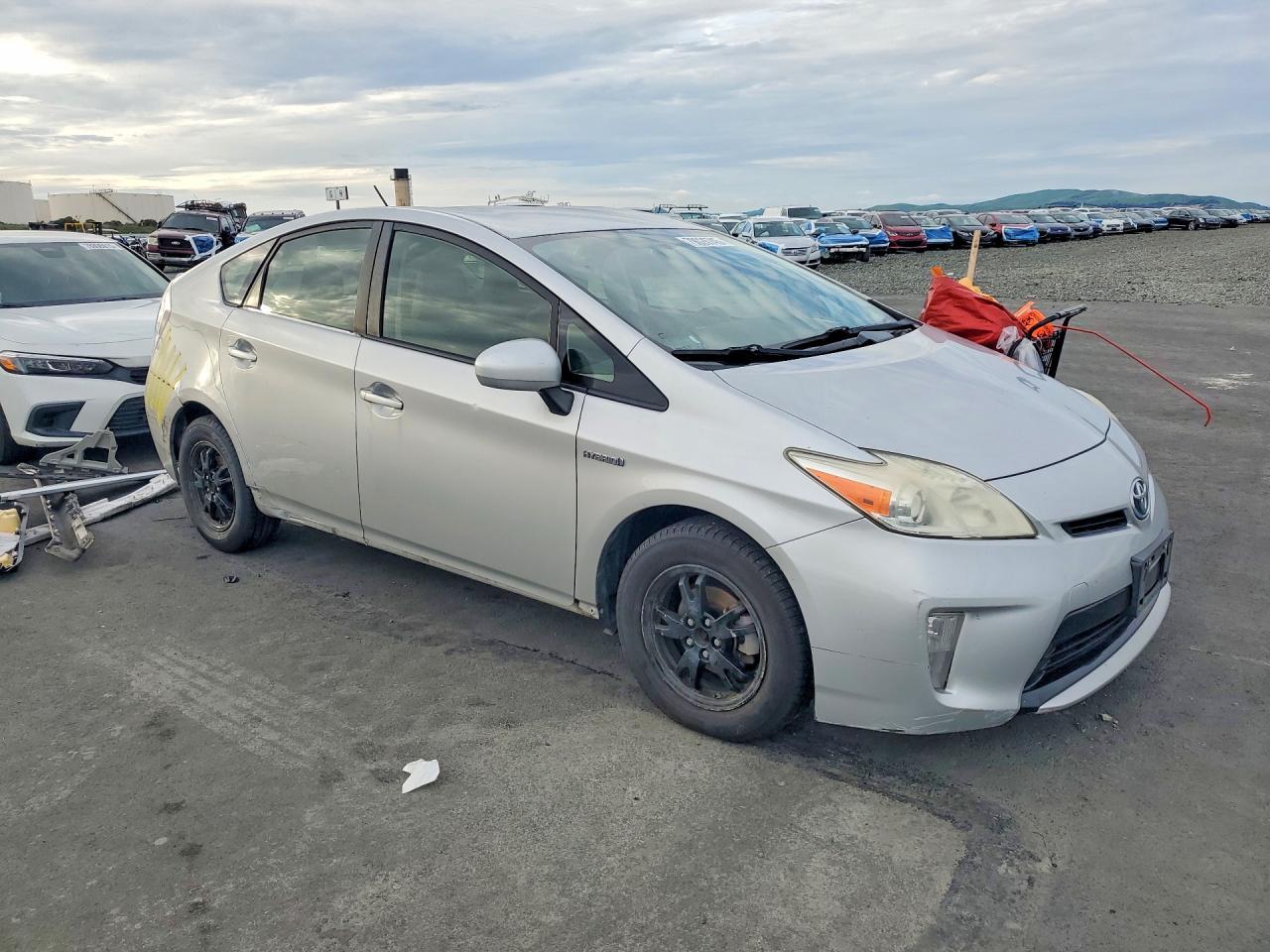2014 TOYOTA PRIUS