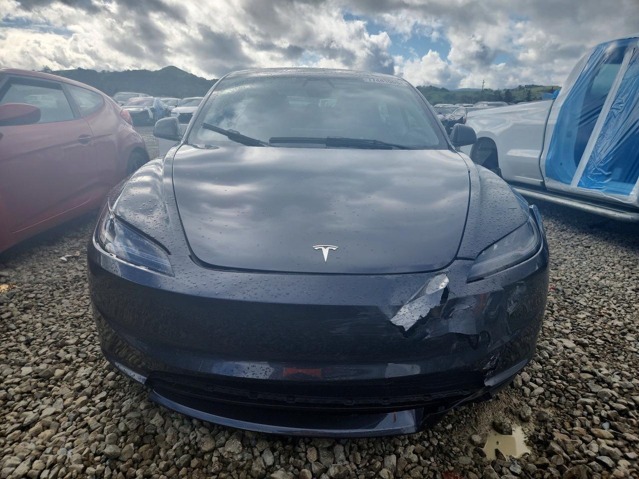 2024 TESLA MODEL 3