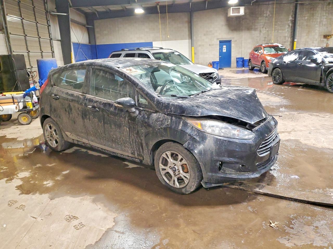2016 FORD Fiesta
