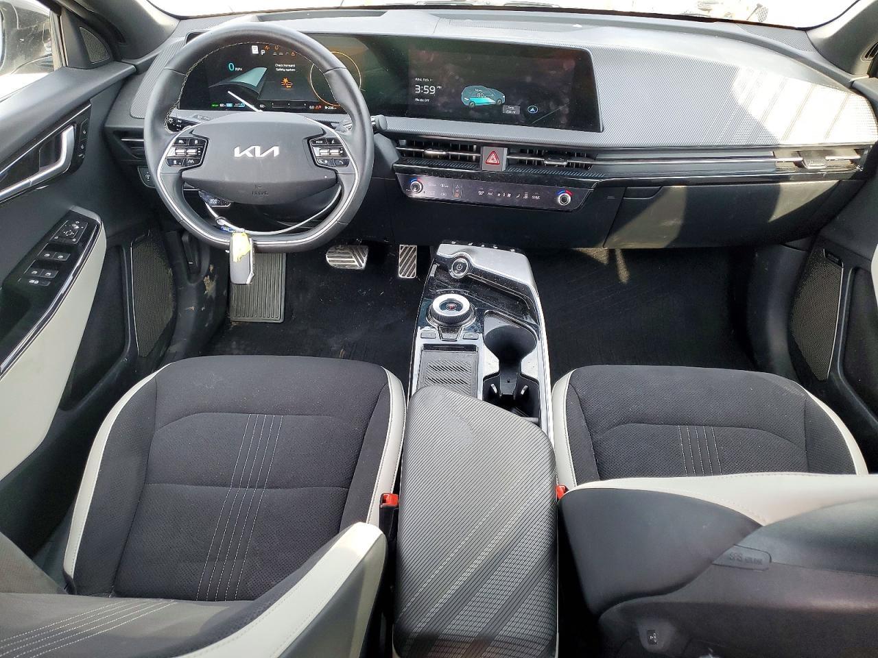 2024 KIA EV6