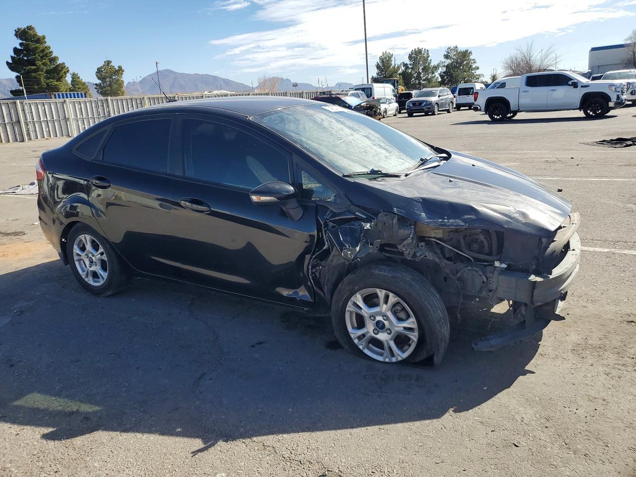 2014 FORD Fiesta
