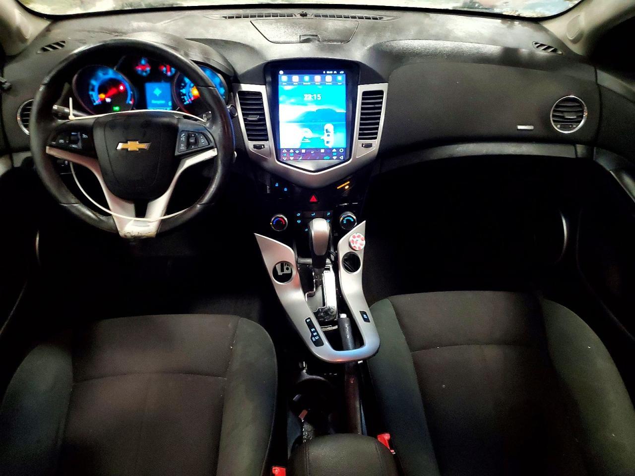 2011 CHEVROLET CRUZE