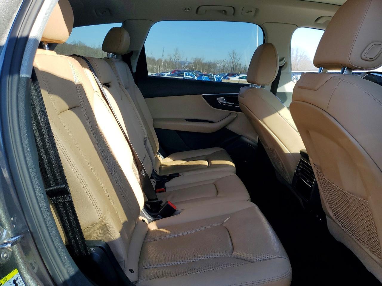 2020 AUDI Q7
