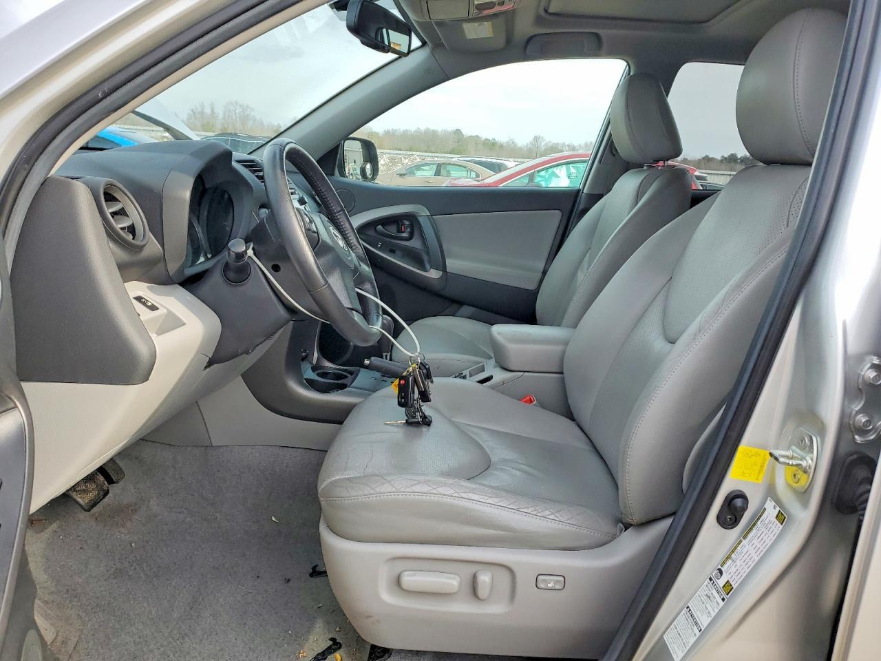2012 TOYOTA RAV4