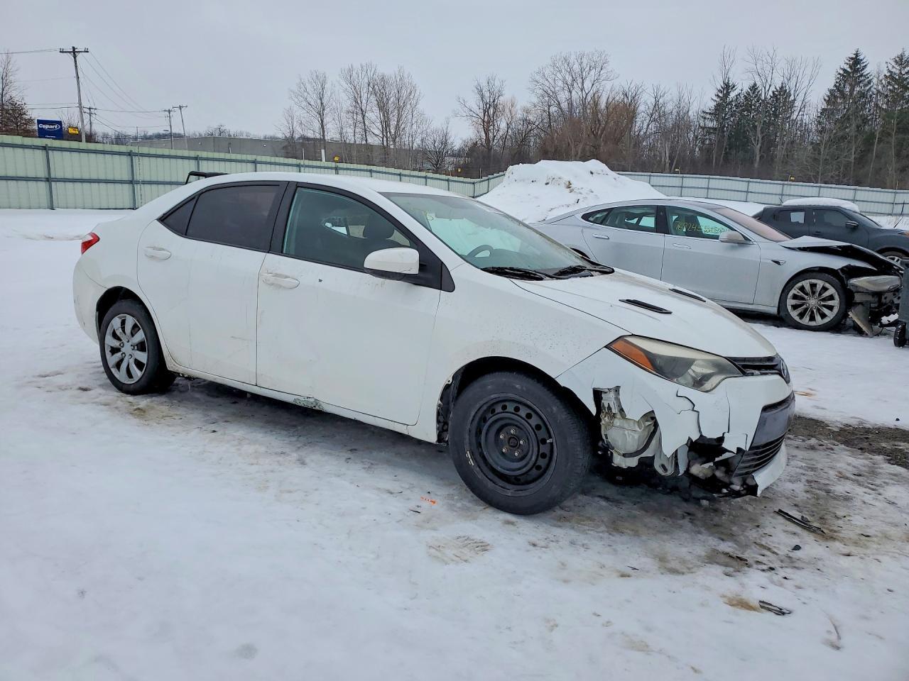 2015 TOYOTA COROLLA