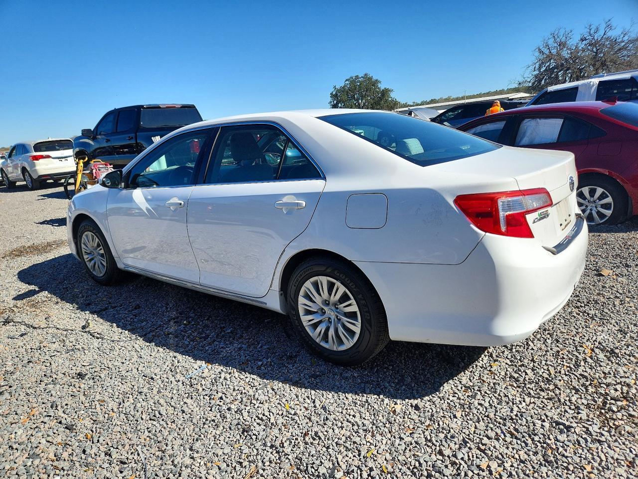 2012 TOYOTA CAMRY