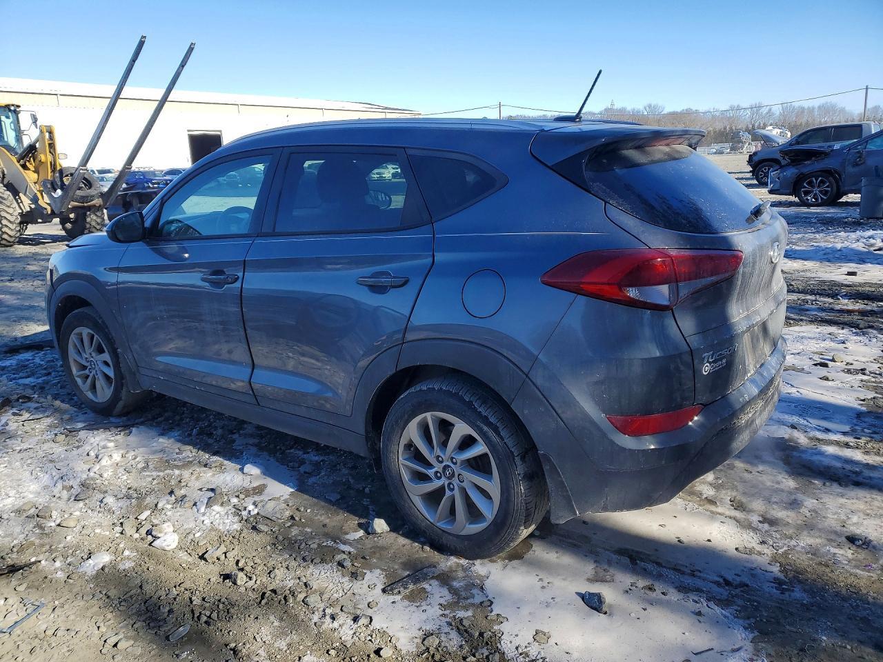2016 HYUNDAI TUCSON
