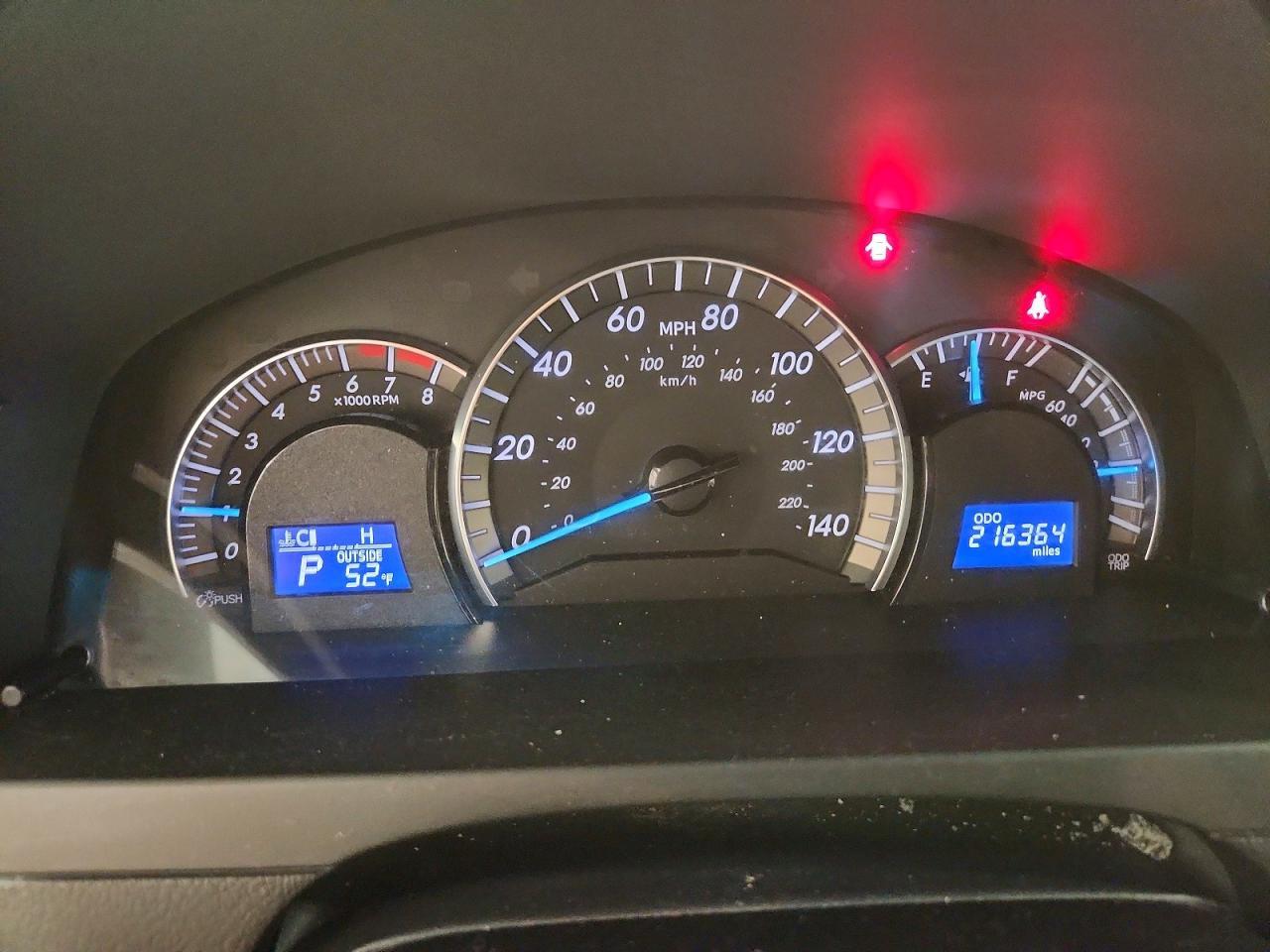 2012 TOYOTA CAMRY