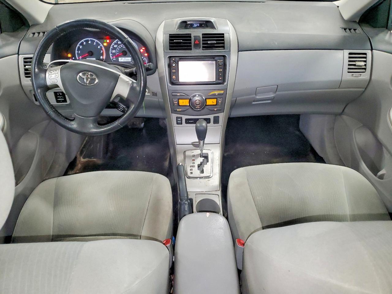 2013 TOYOTA COROLLA