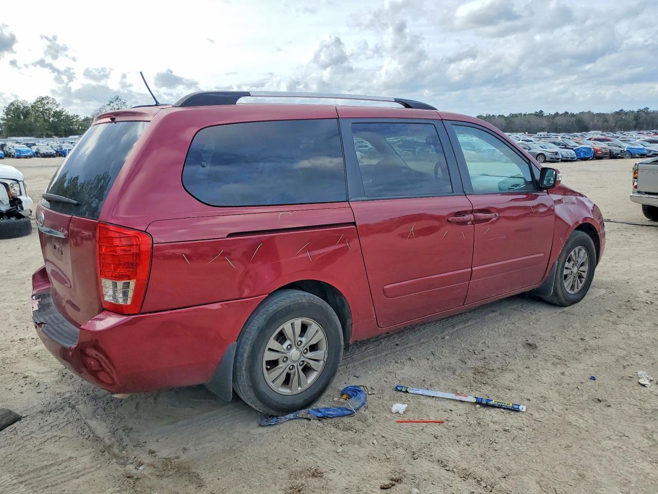 2012 KIA SEDONA