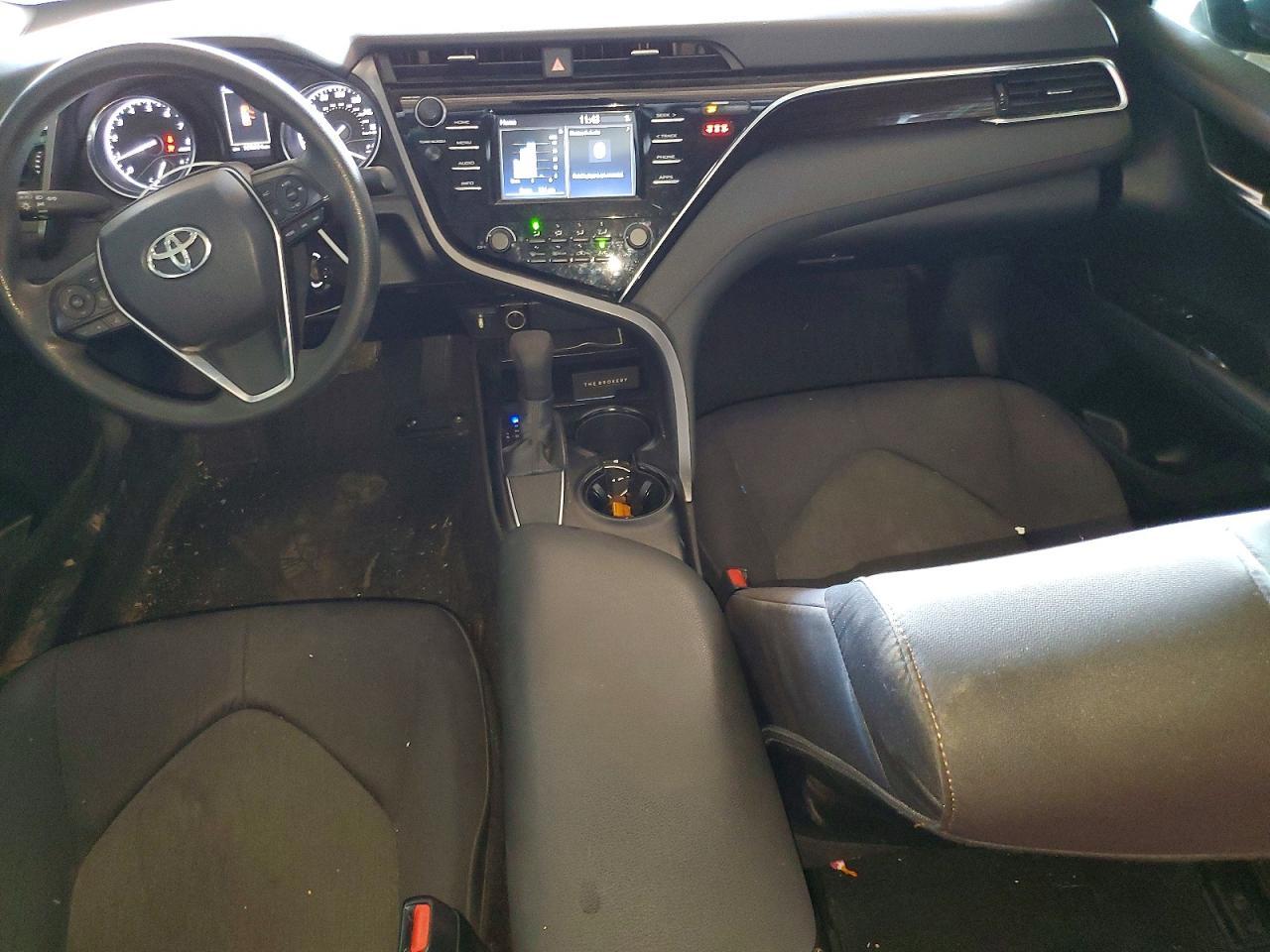 2018 TOYOTA CAMRY