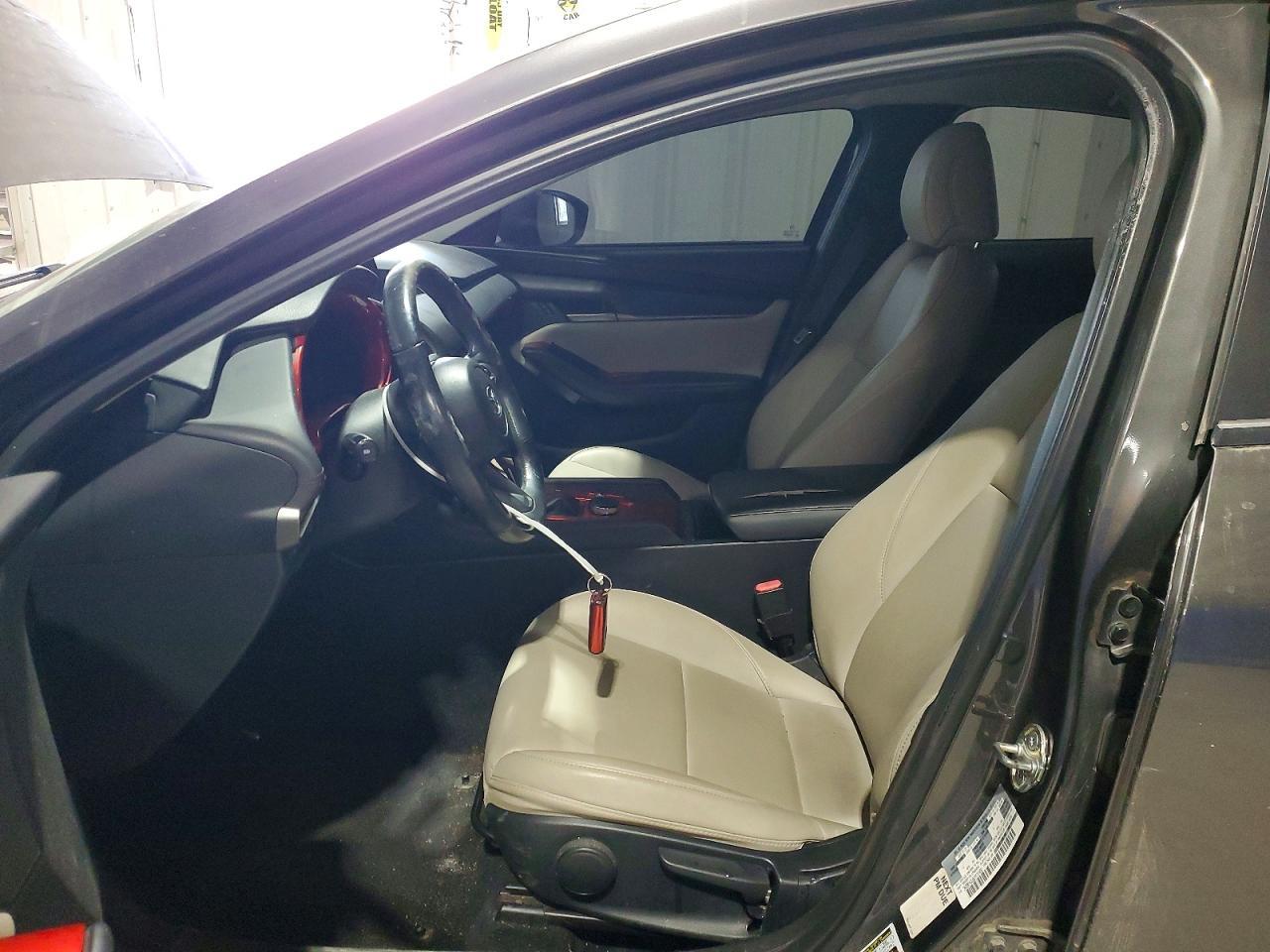 2020 MAZDA 3