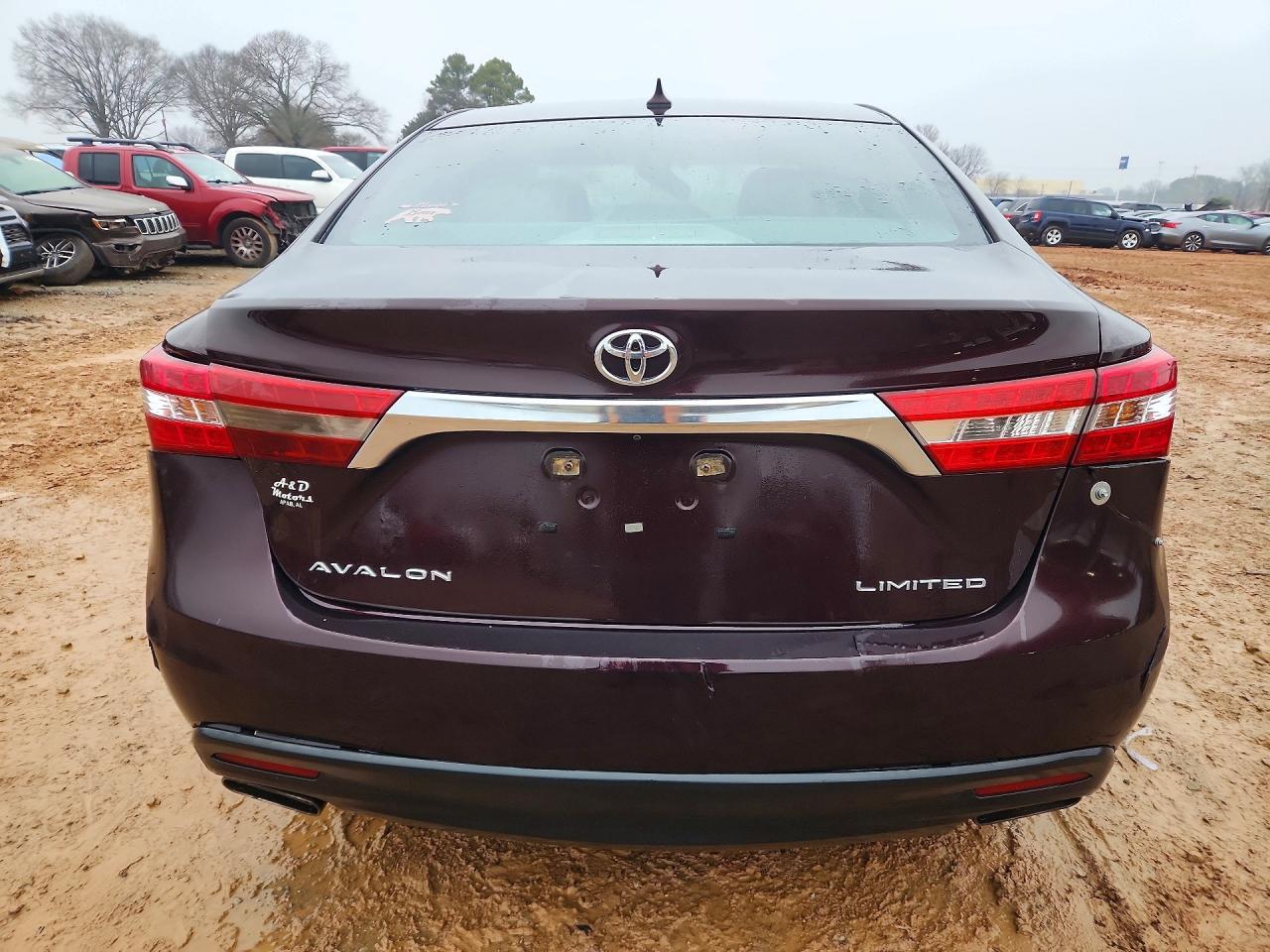 2013 TOYOTA Avalon