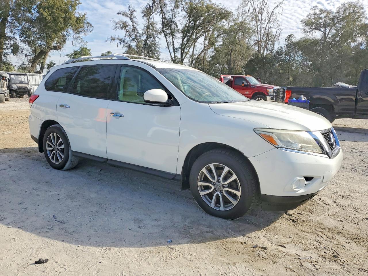 2013 NISSAN PATHFINDER