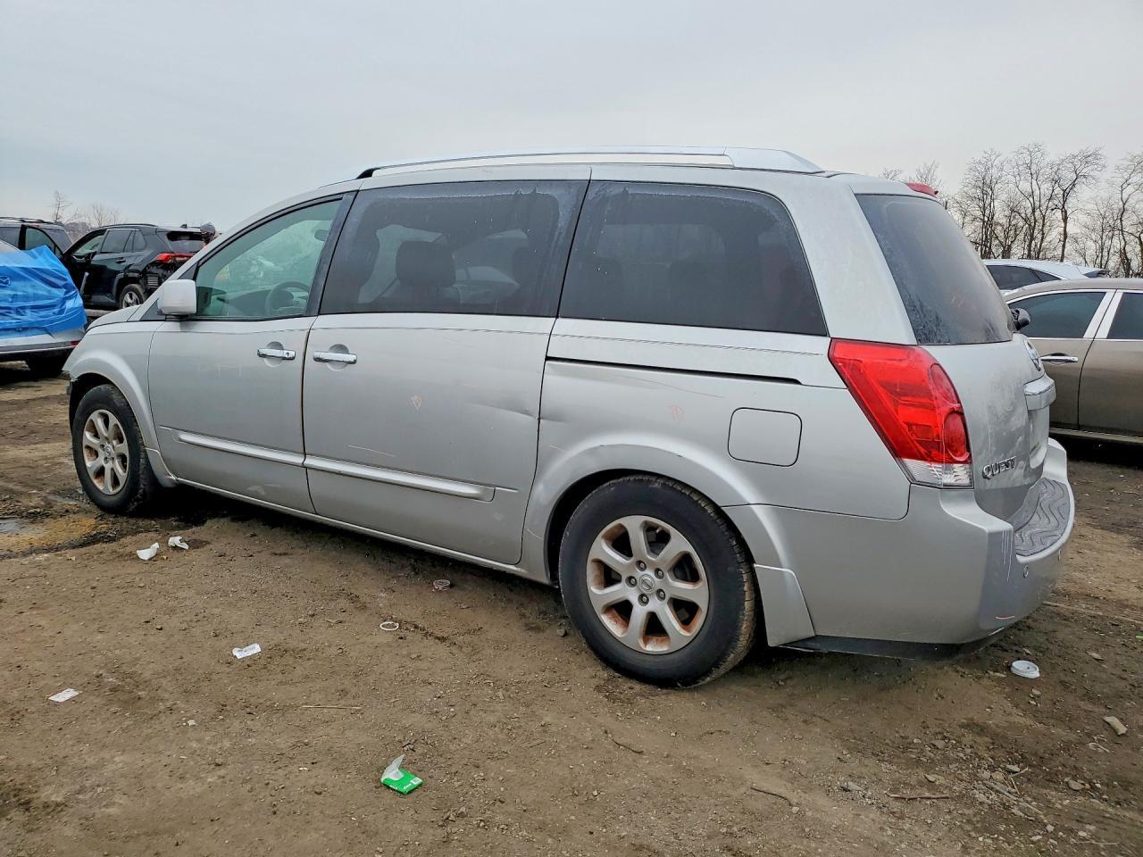 2008 NISSAN Quest