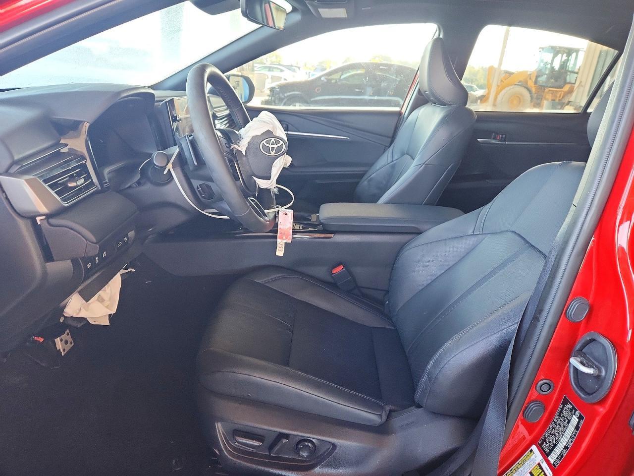2025 TOYOTA CAMRY