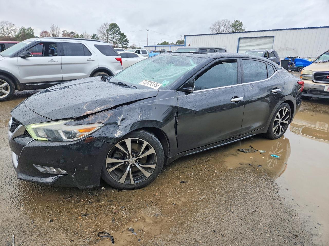 2017 NISSAN Maxima