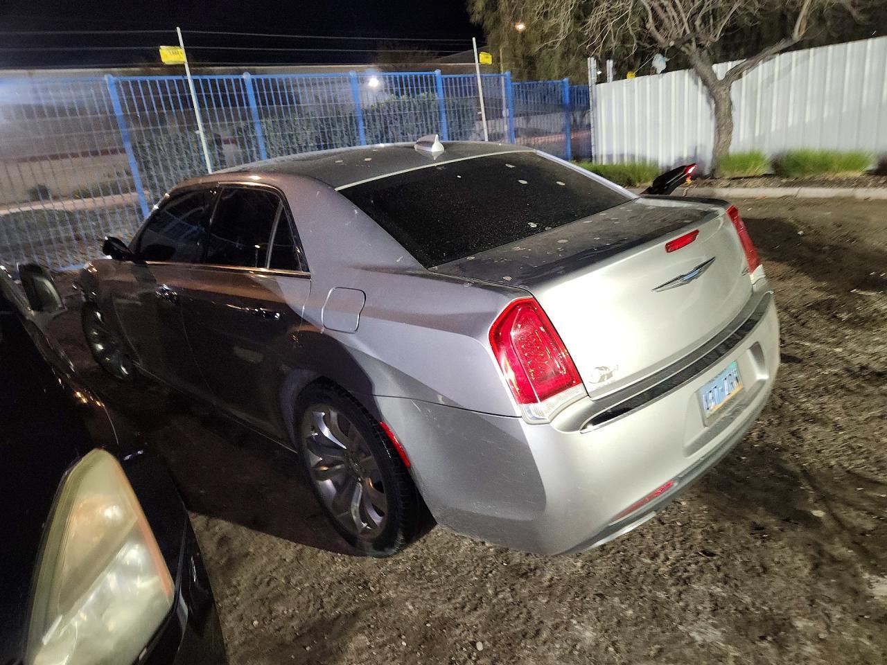 2017 CHRYSLER 300
