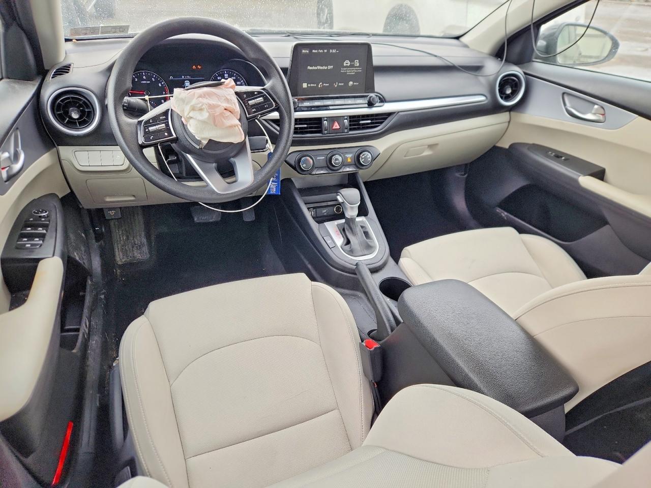 2023 KIA FORTE