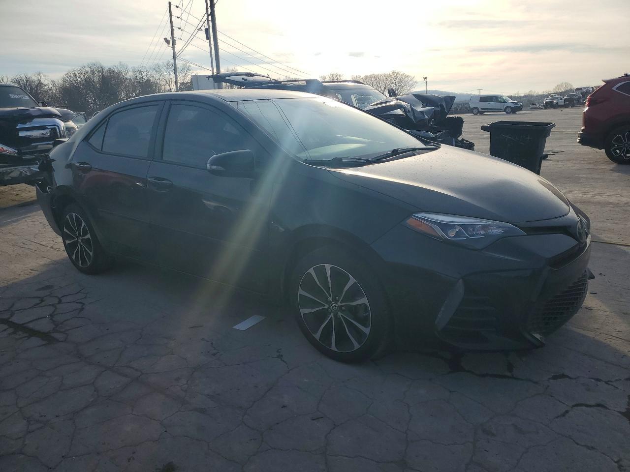 2018 TOYOTA COROLLA