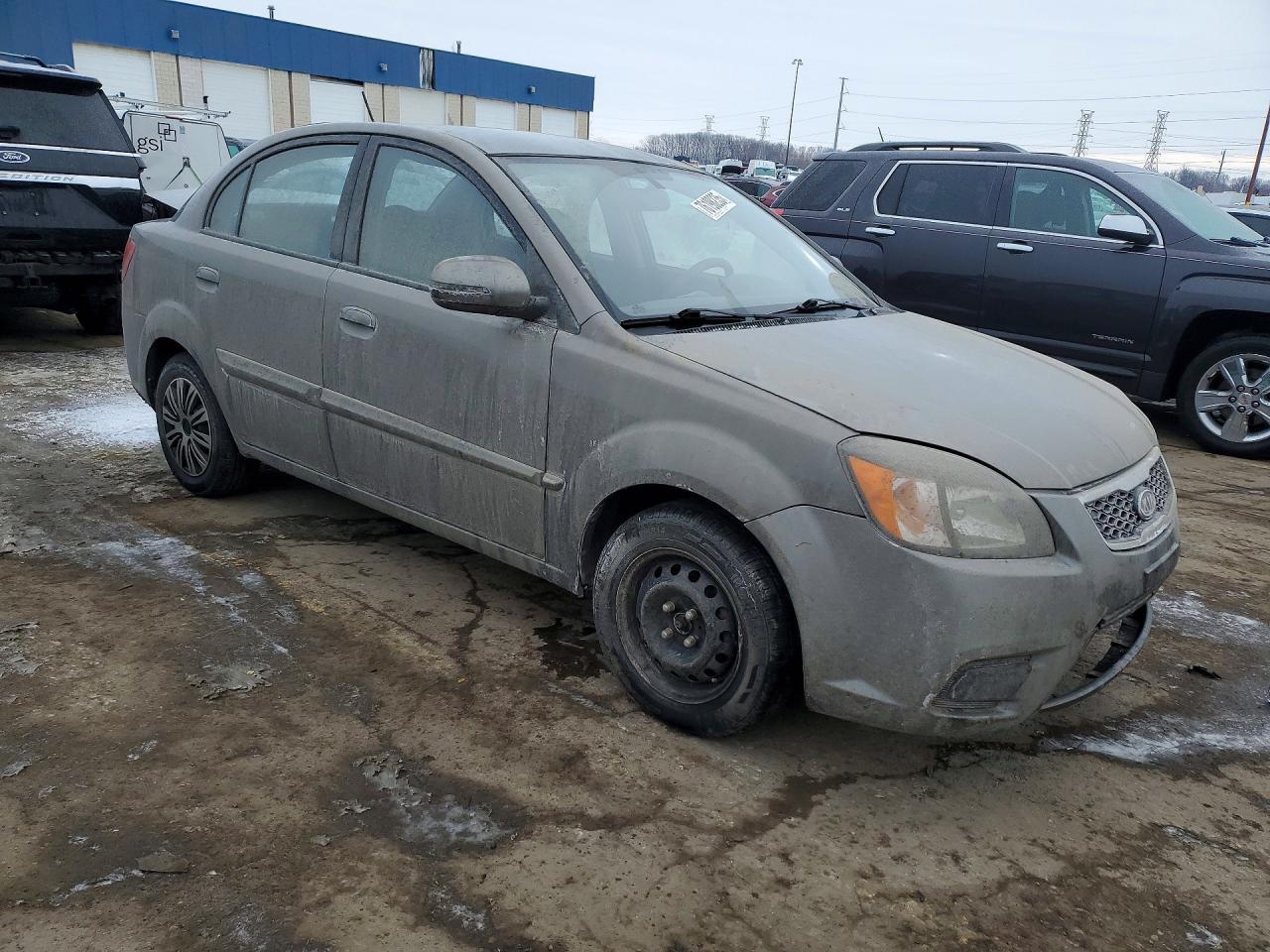 2011 KIA RIO