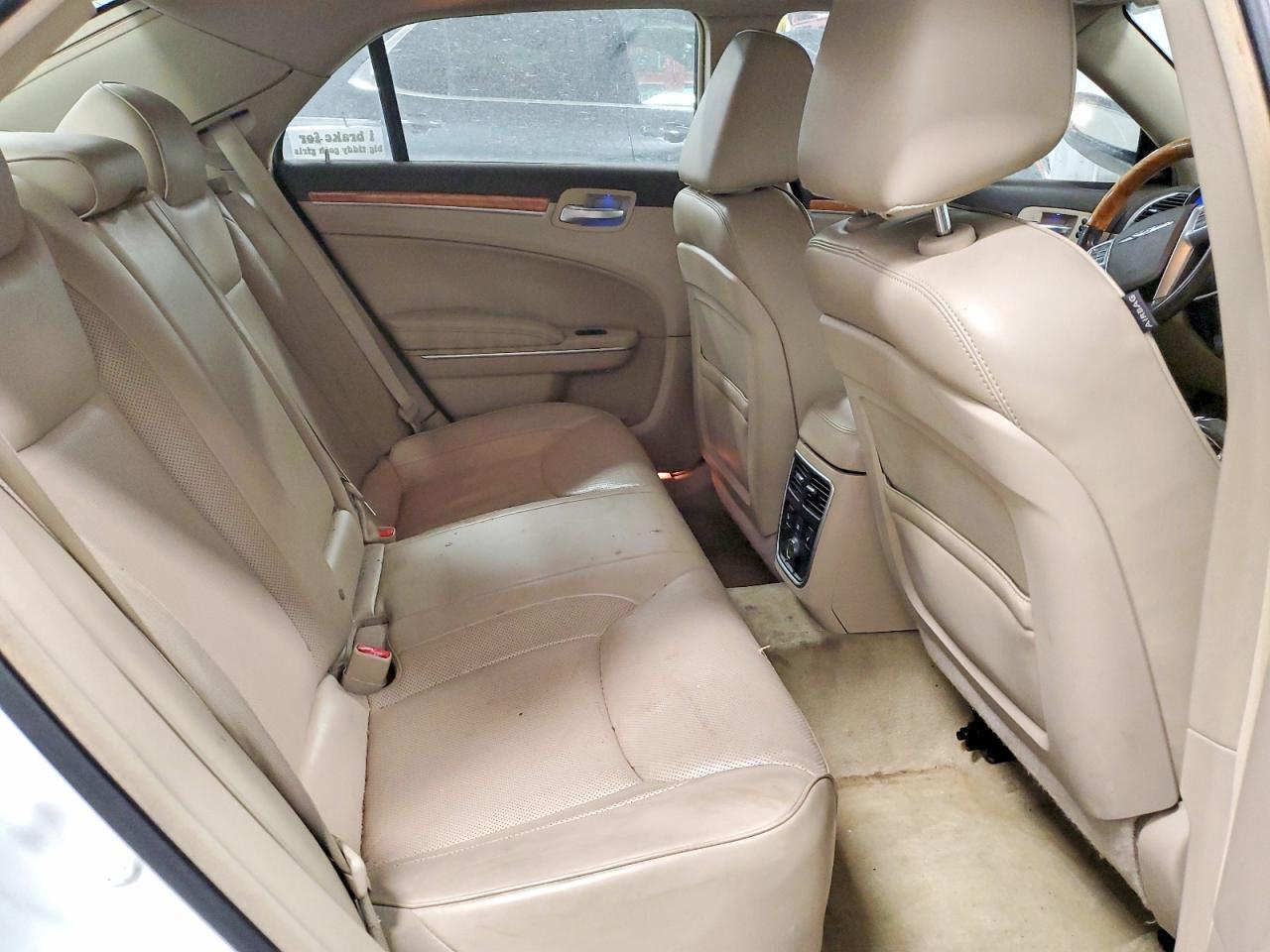 2013 CHRYSLER 300