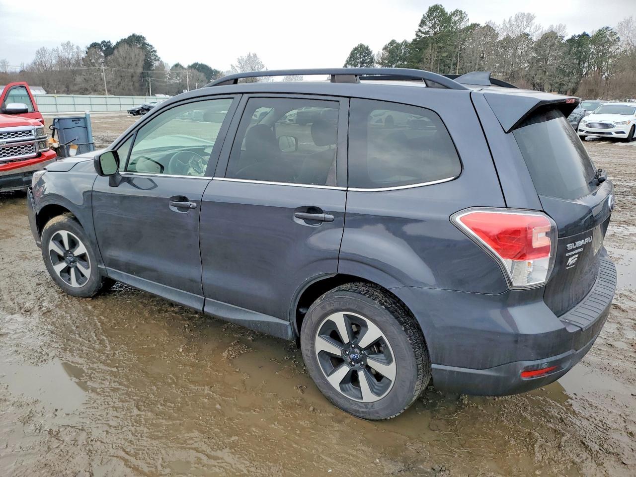 2017 SUBARU FORESTER