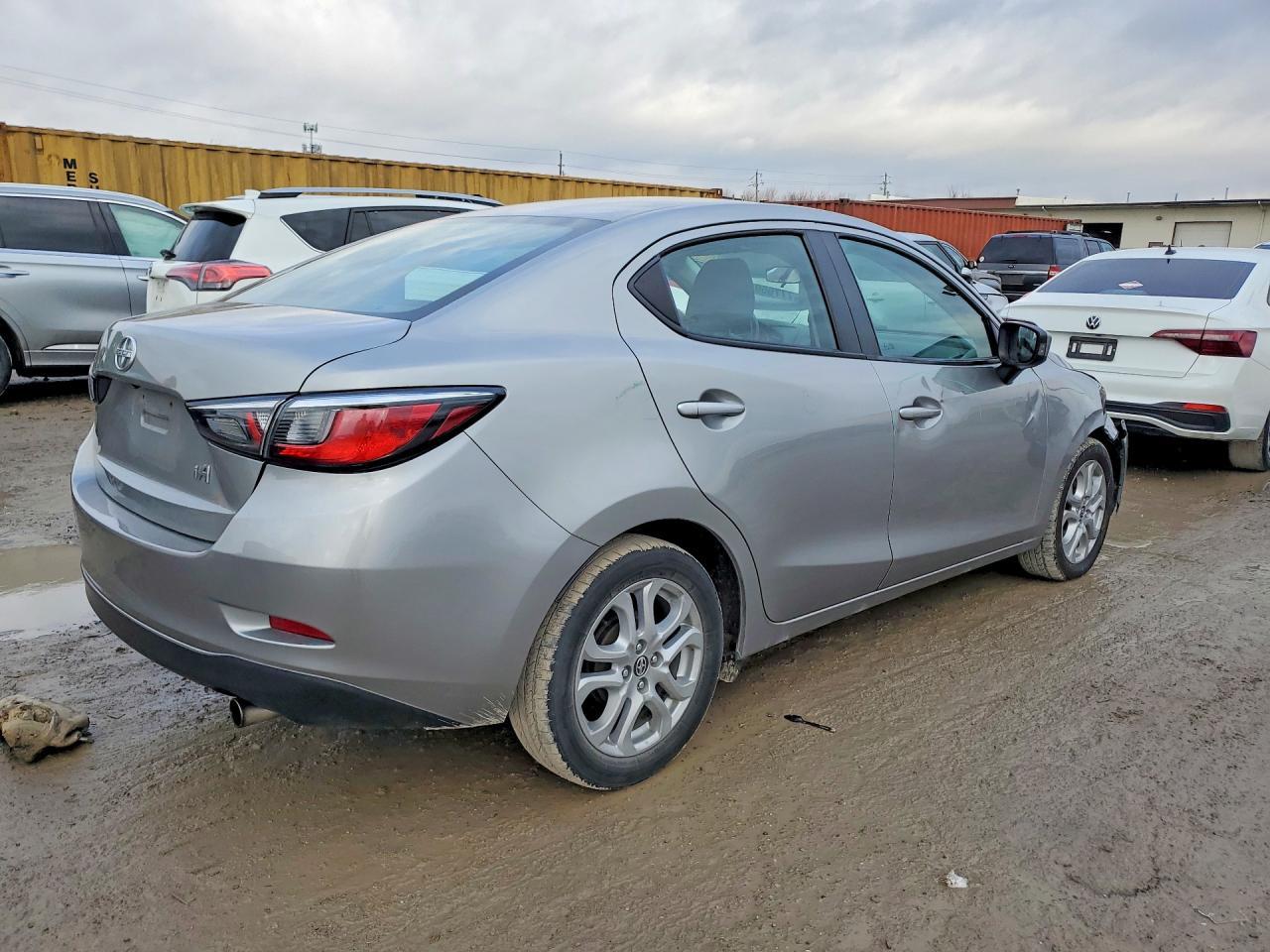 2016 TOYOTA SCION