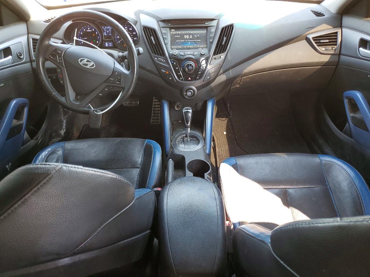 2013 HYUNDAI VELOSTER
