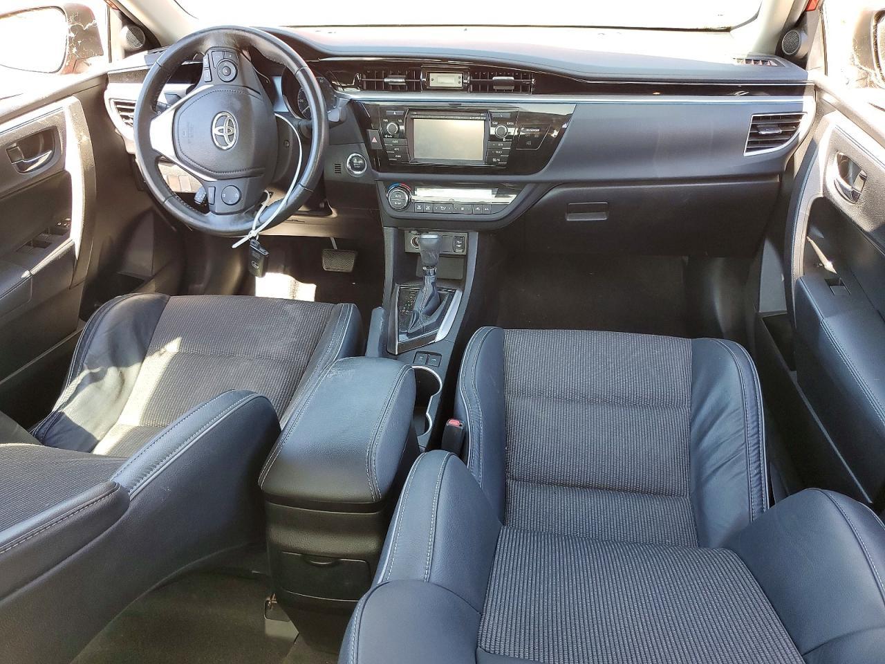 2015 TOYOTA COROLLA