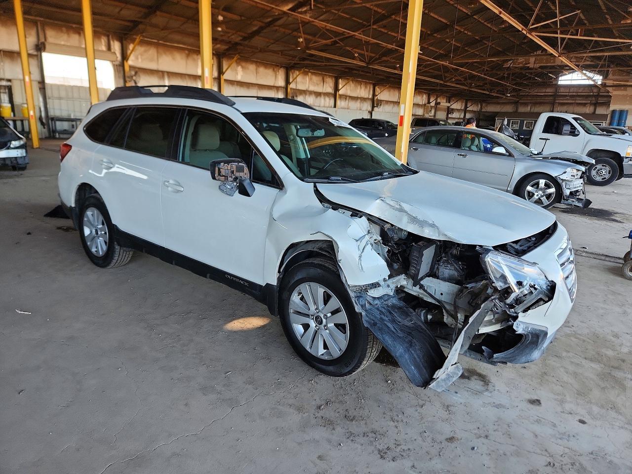 2015 SUBARU Outback