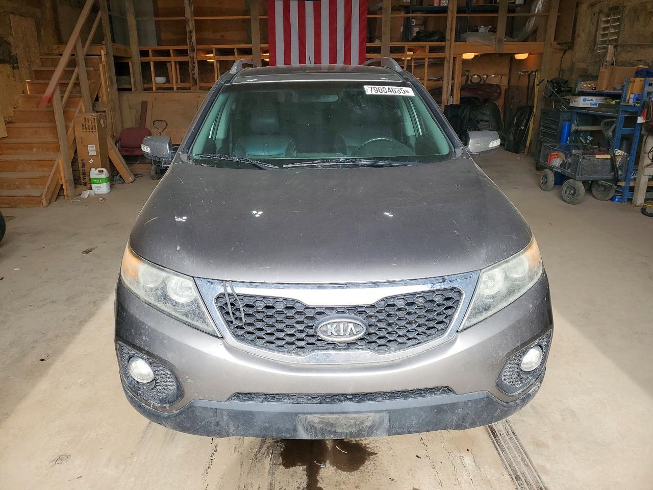2011 KIA SORENTO