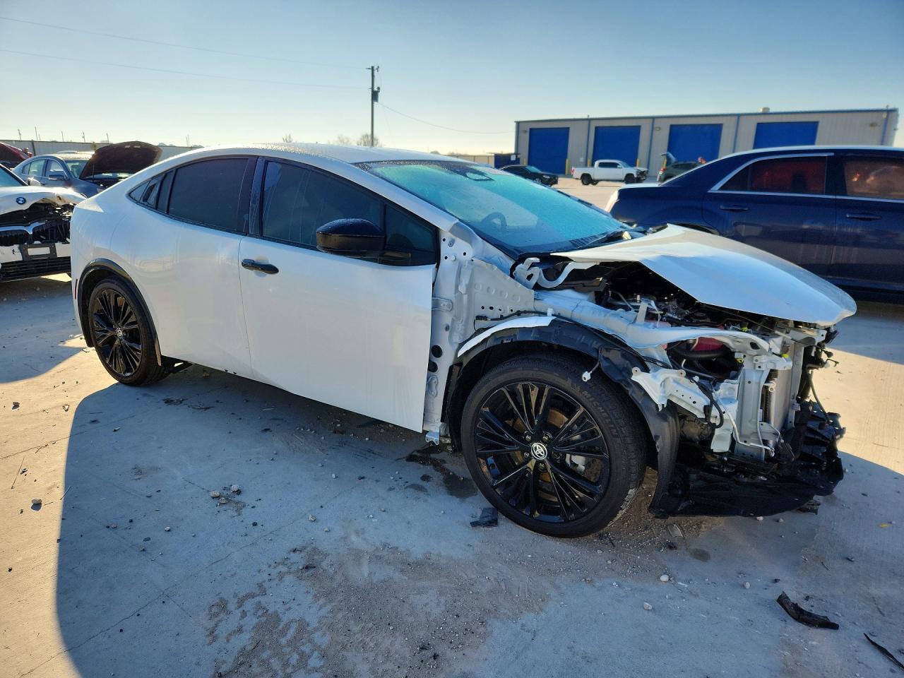 2025 TOYOTA PRIUS