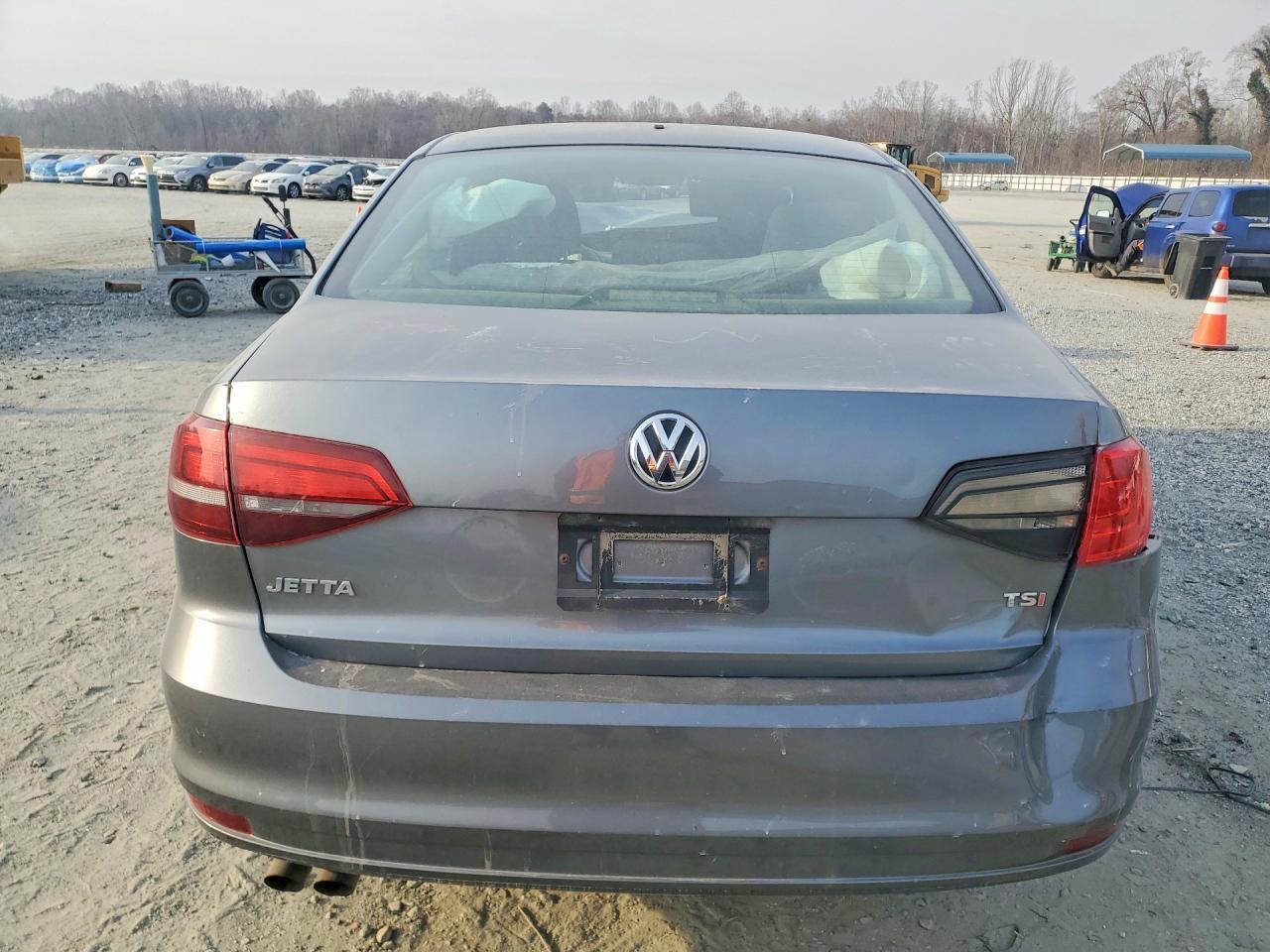 2016 VOLKSWAGEN JETTA