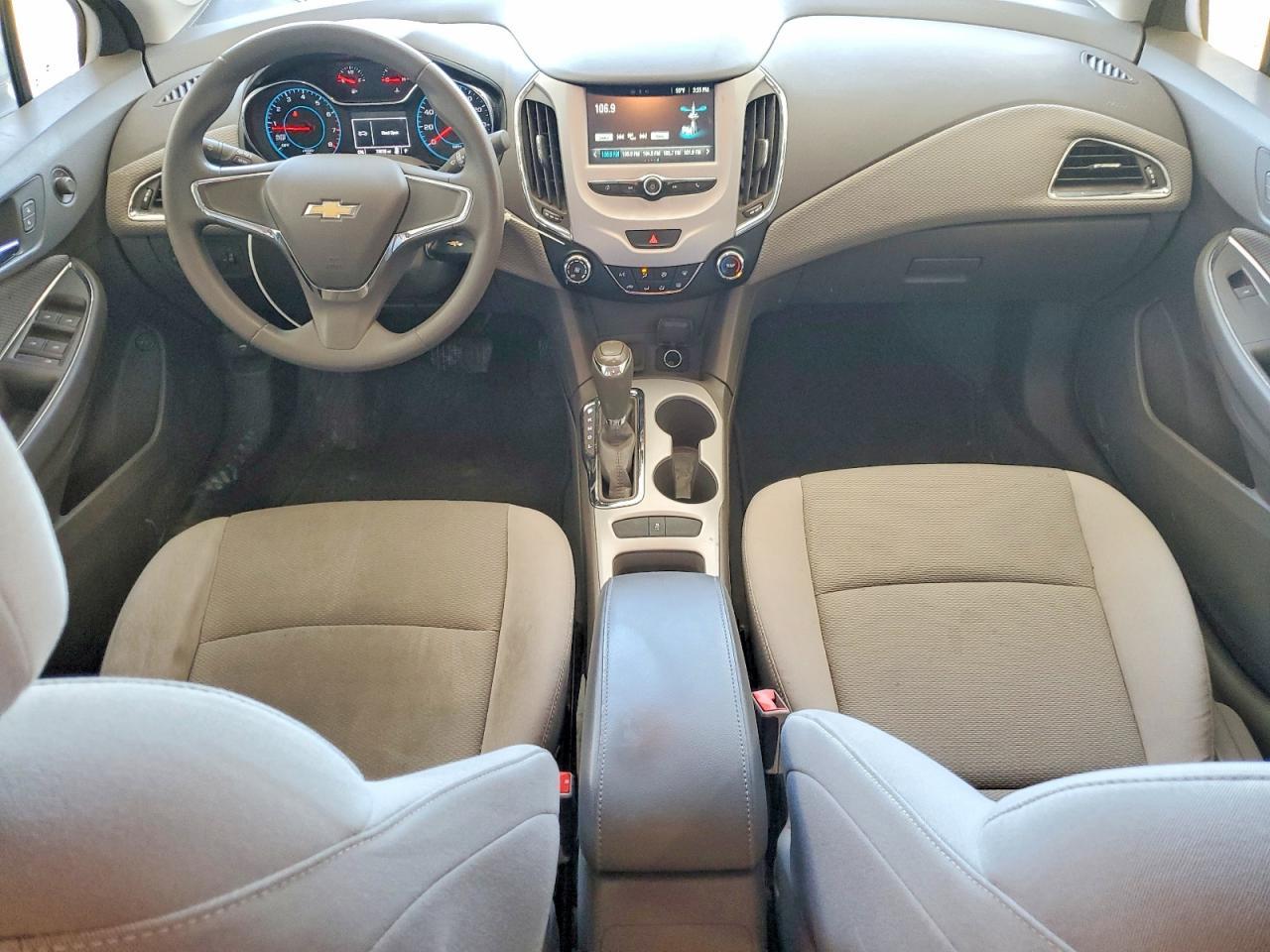 2016 CHEVROLET CRUZE