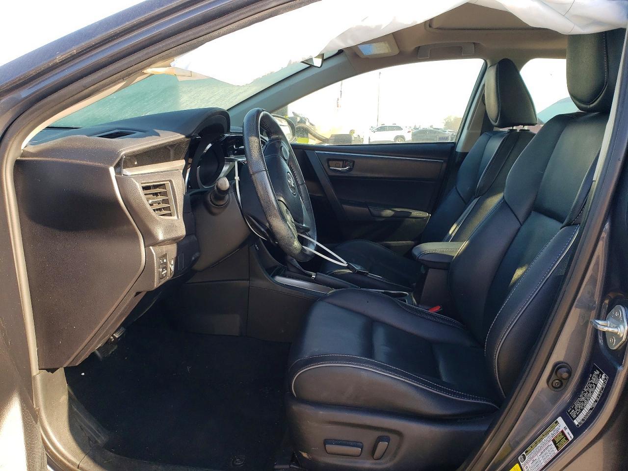 2015 TOYOTA COROLLA