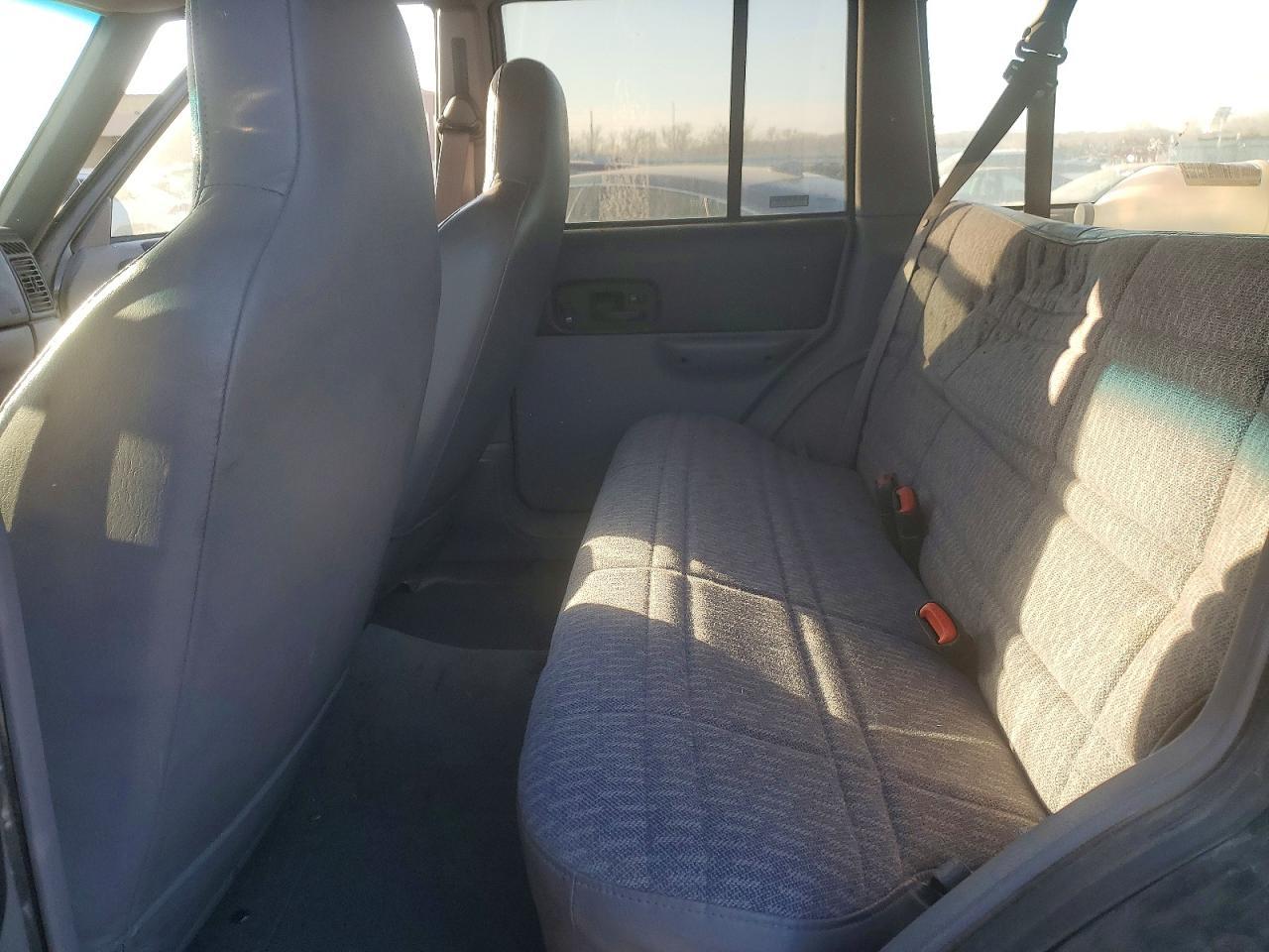 1997 JEEP CHEROKEE