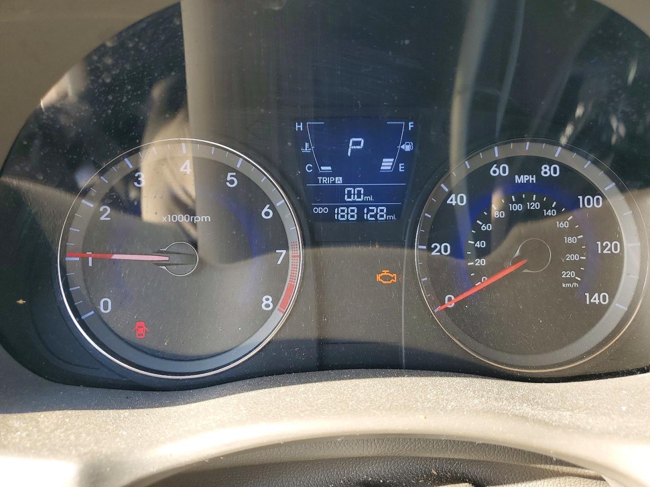 2012 HYUNDAI ACCENT
