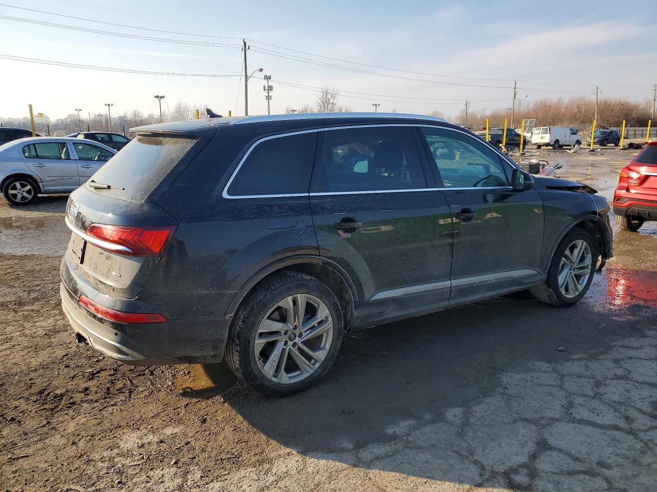 2021 AUDI Q7